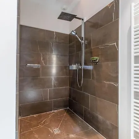 Lejlighed Cote Paradis - De Charme Au Centre-ville De *