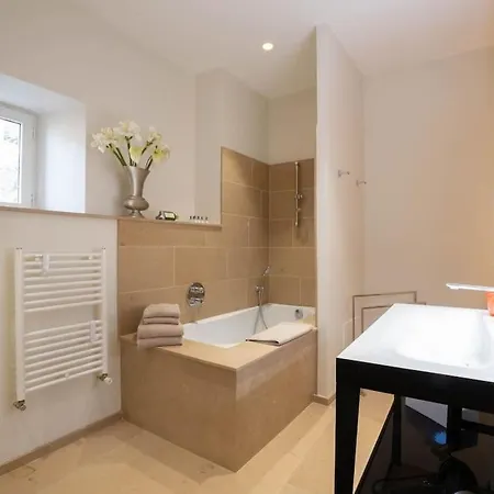 Cote Paradis - De Charme Au Centre-ville De Apartment *