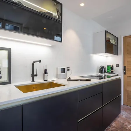 Cote Paradis - De Charme Au Centre-ville De Lejlighed