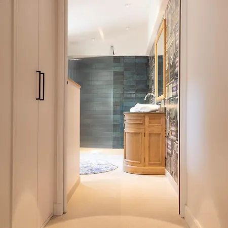 Apartment Cote Paradis - De Charme Au Centre-ville De *