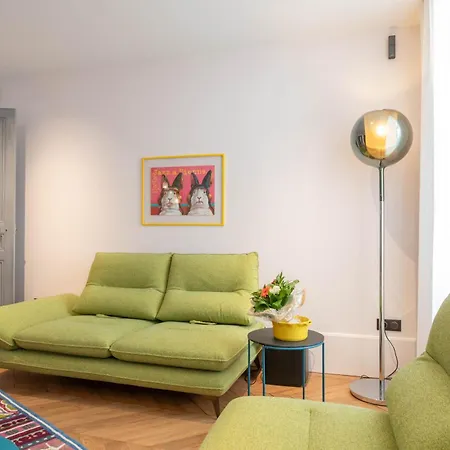 Cote Paradis - De Charme Au Centre-ville De アパート *