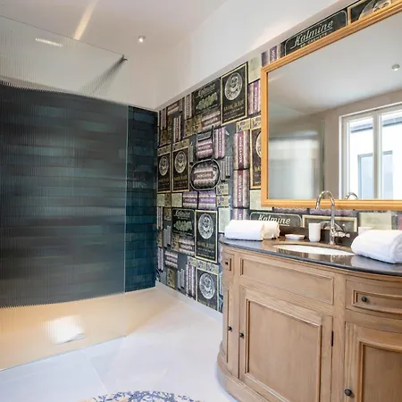 Cote Paradis - De Charme Au Centre-ville De Beaune (Cote d'Or)