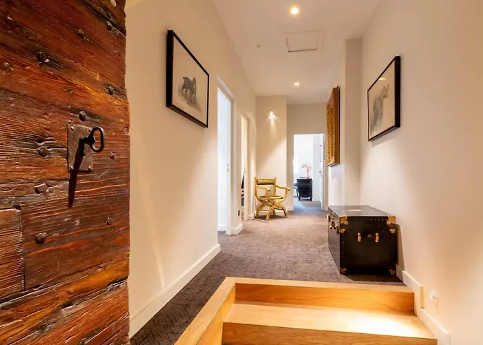 Cote Paradis - De Charme Au Centre-ville De アパート