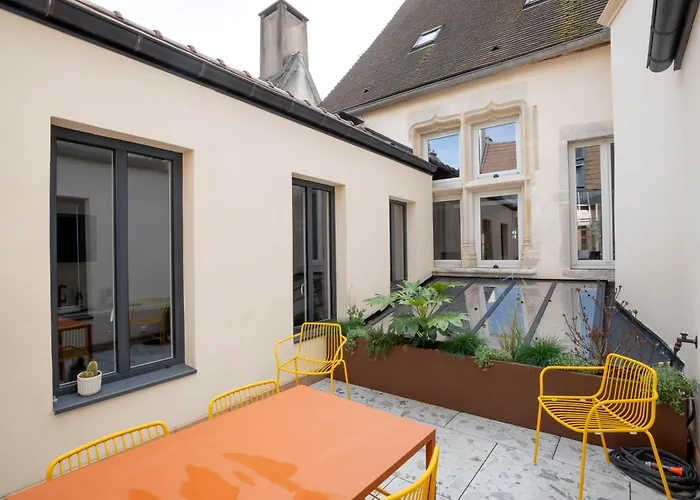 Cote Paradis - De Charme Au Centre-ville De * ボーヌ