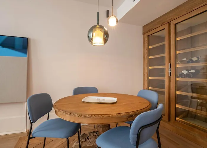 Apartment Cote Paradis - De Charme Au Centre-ville De Beaune (Cote d'Or)