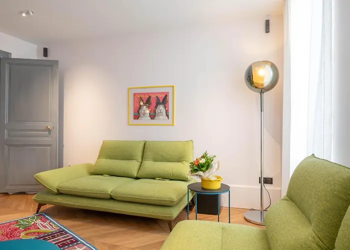 Cote Paradis - De Charme Au Centre-ville De Apartment *