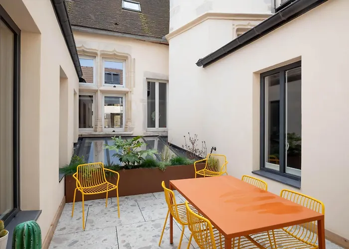 Cote Paradis - De Charme Au Centre-ville De